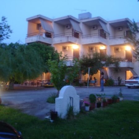 Apartments Skardoutsou Agiokampos (Evia) Exterior foto
